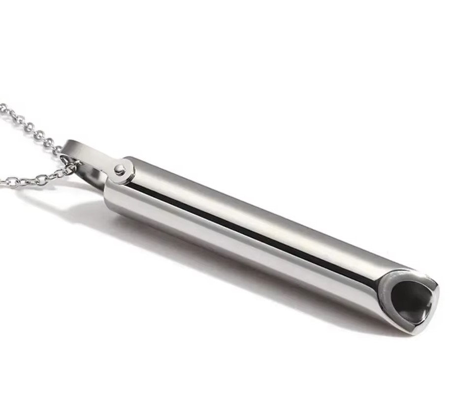 Airlace Pendant: Elegance Meets a Smoke-Free Life
